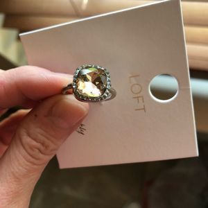 Silver - Loft ring. Champagne color stone with pave diamonds around it. Sz. 6-7